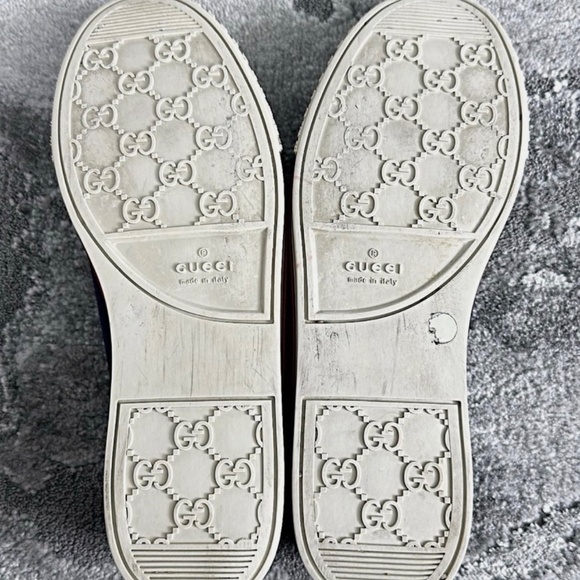Authentic Gucci Flats - Picture 4 of 4
